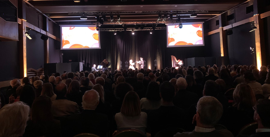 palais-des-congre-arles-salle-mistral-2